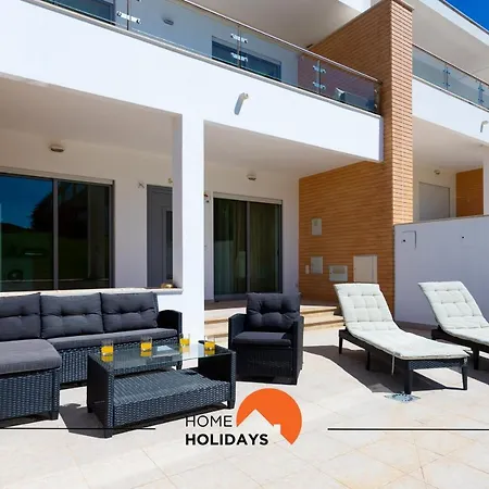 #154 V2 Branca 54 By Holidays בית נופש *