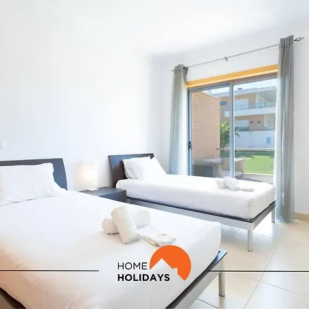 #154 2br Pool & Quiet Area * אלבופיירה