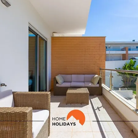 #154 V2 Branca 54 By Holidays 알부페이라